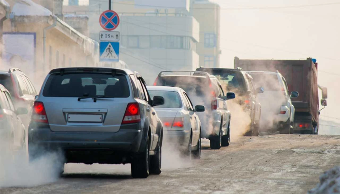 LHC orders police to impound smoke-emitting vehicles