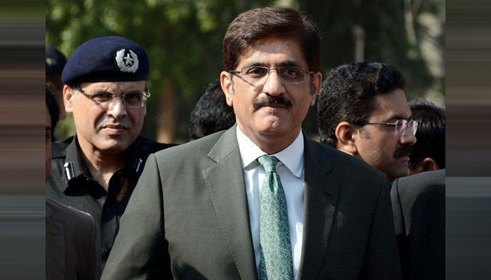 Sindh CM's protocol car overturns, policeman killed, six injured