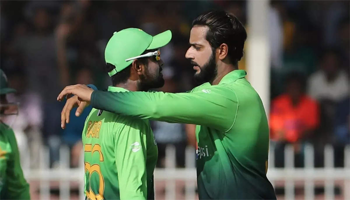 Imad Wasim responds to Hafeez's speculation regarding Babar Azam