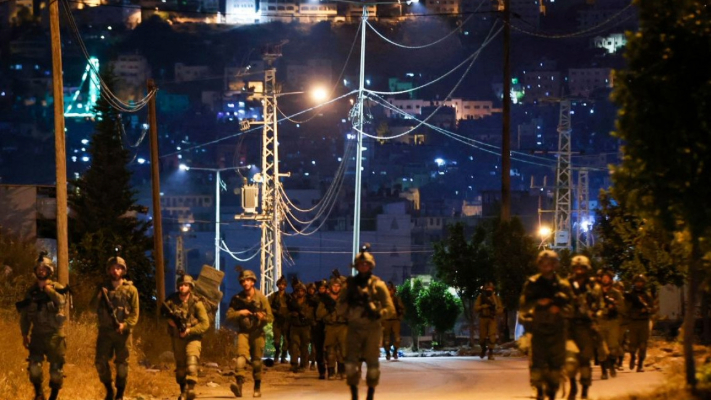 Israeli forces continue night raids across West Bank