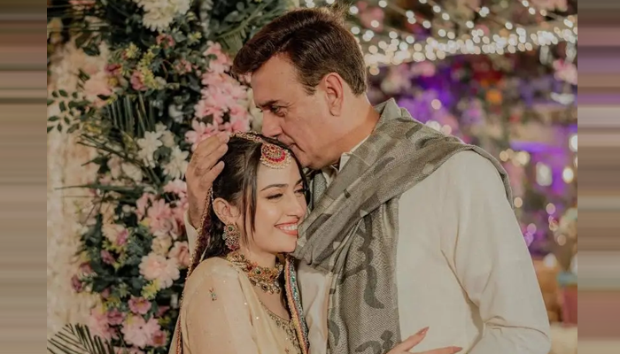 Shahood Alvi's daughter's Nikkah pictures go viral