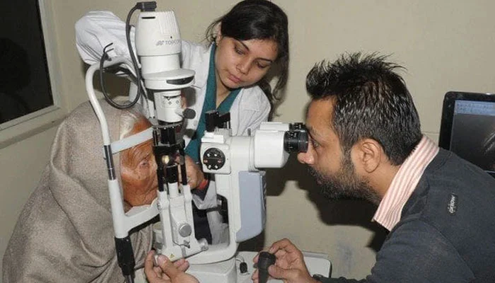 Punjab caretaker govt bans non-sterile eye injections linked to vision loss