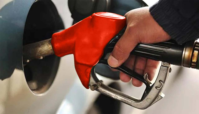 Pakistan anticipates decrease in petrol, diesel prices