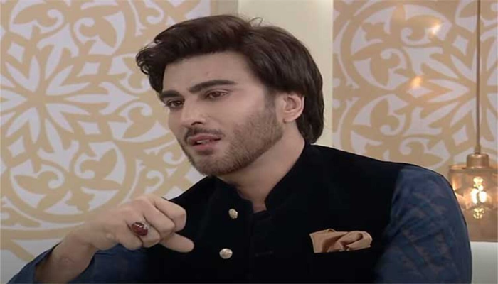 Imran Abbas gets emotional, remembering late mother