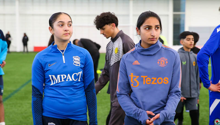 British-Pakistani footballer secures U21 contract with Man United women's team