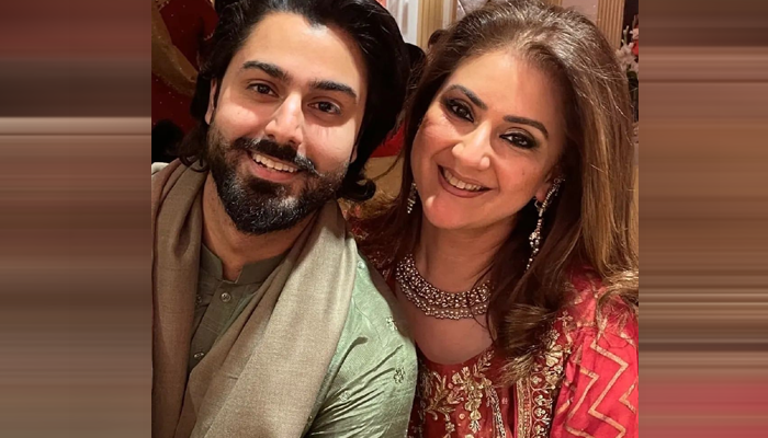 Zaviyar Nauman Ijaz's dance performance lights up friend's wedding festivities